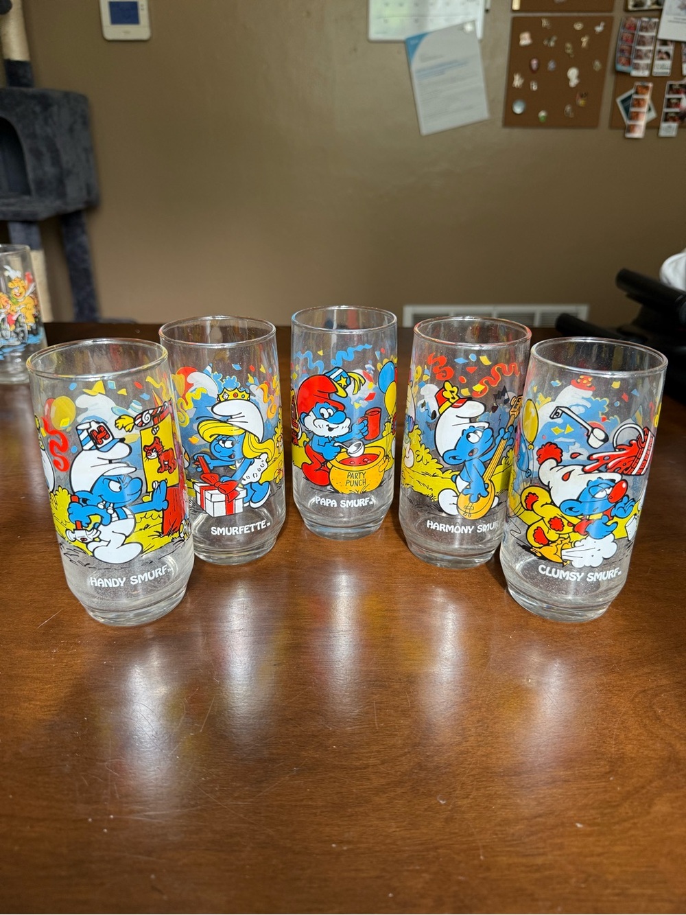 Set of 5 Vintage 1983 Smurf Character Drinking Glasses - Colorful Cartoon Design